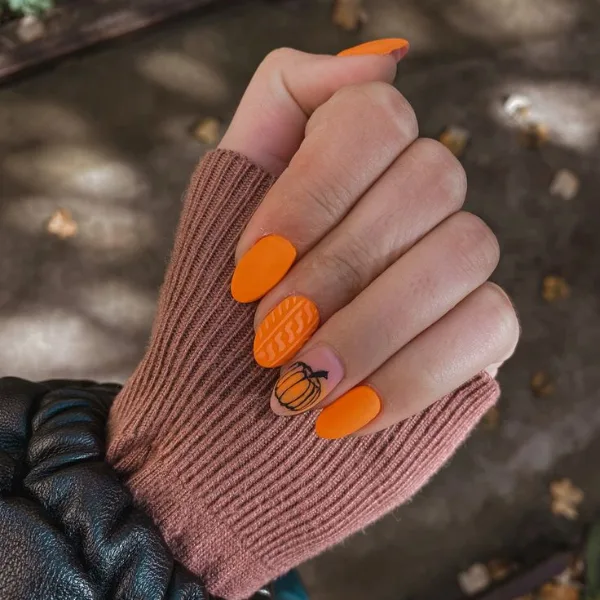 Pumpkin Whisper Fall Nail Color Design