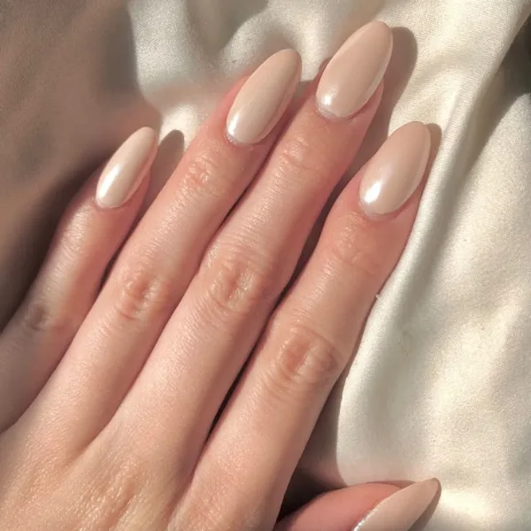 Vanilla Ember Nail Design