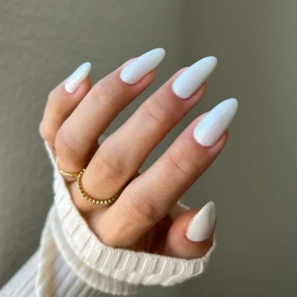 Glacial Glow Nail Design