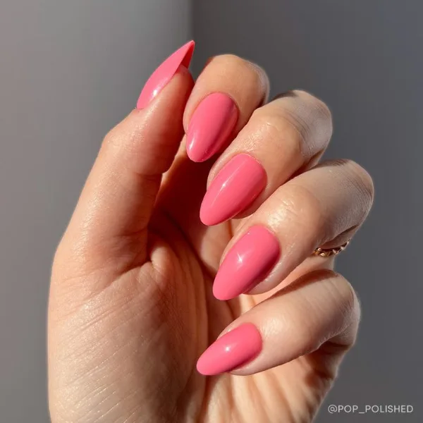 Flamingo Fizz Nail Design