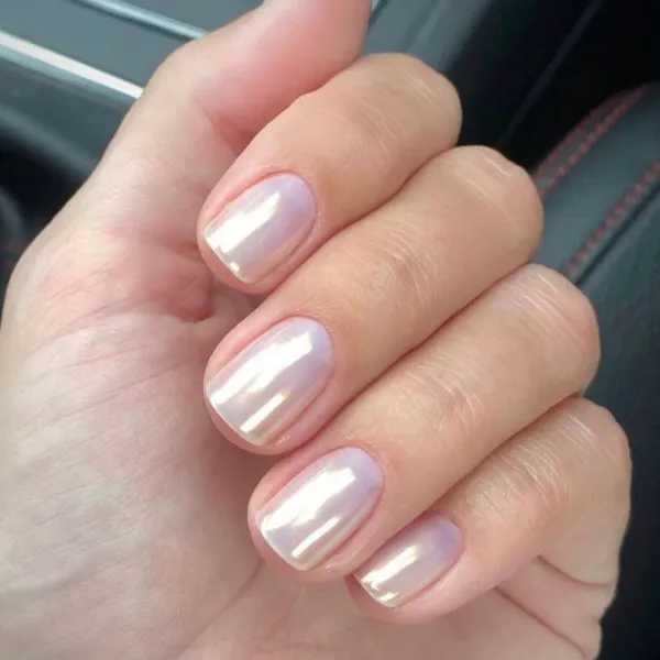 Oyster Blush Pearl Nails Design