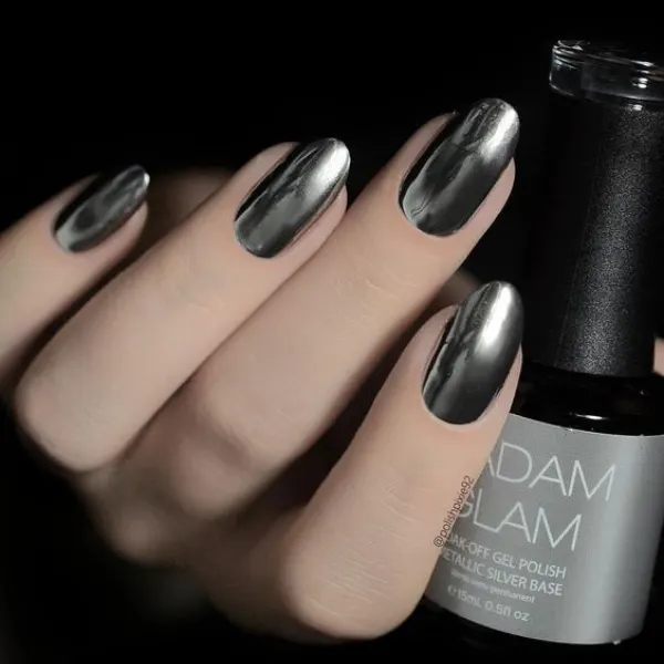 Metallic Mood Silver Color Nail Paint Design