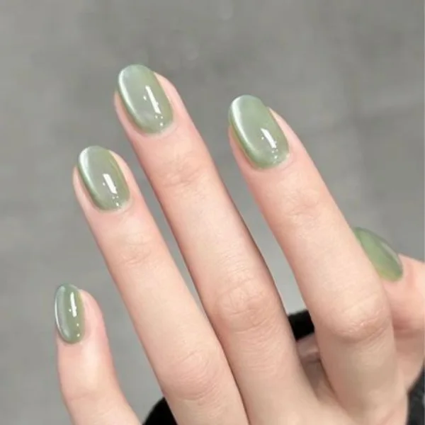 Mossy Jade Gloss Nail Design