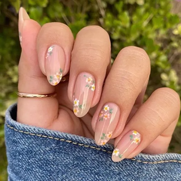 pastel bloom almond-shaped nails Design