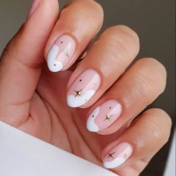 Oval nail Design