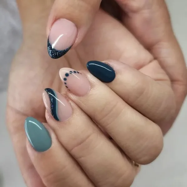 Arrowhead Nails Design