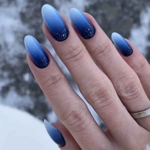 Indigo Ice Navy Blue Nails Design